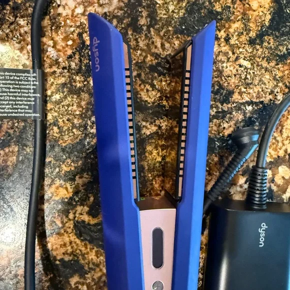 Dyson Blue Hair Straightener - Picture 2 of 5